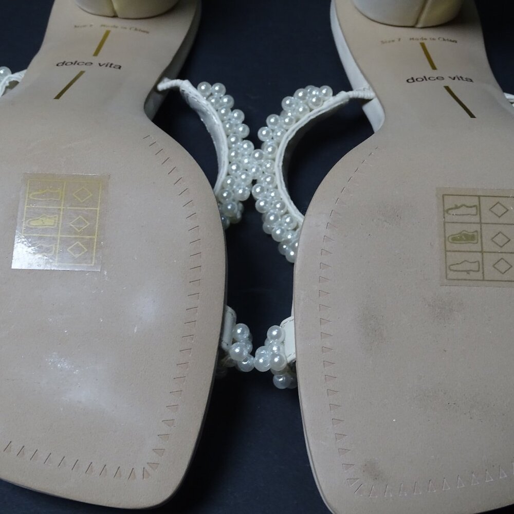 Dolce Vita Ivory Pearl Heels - Picture 6 of 9